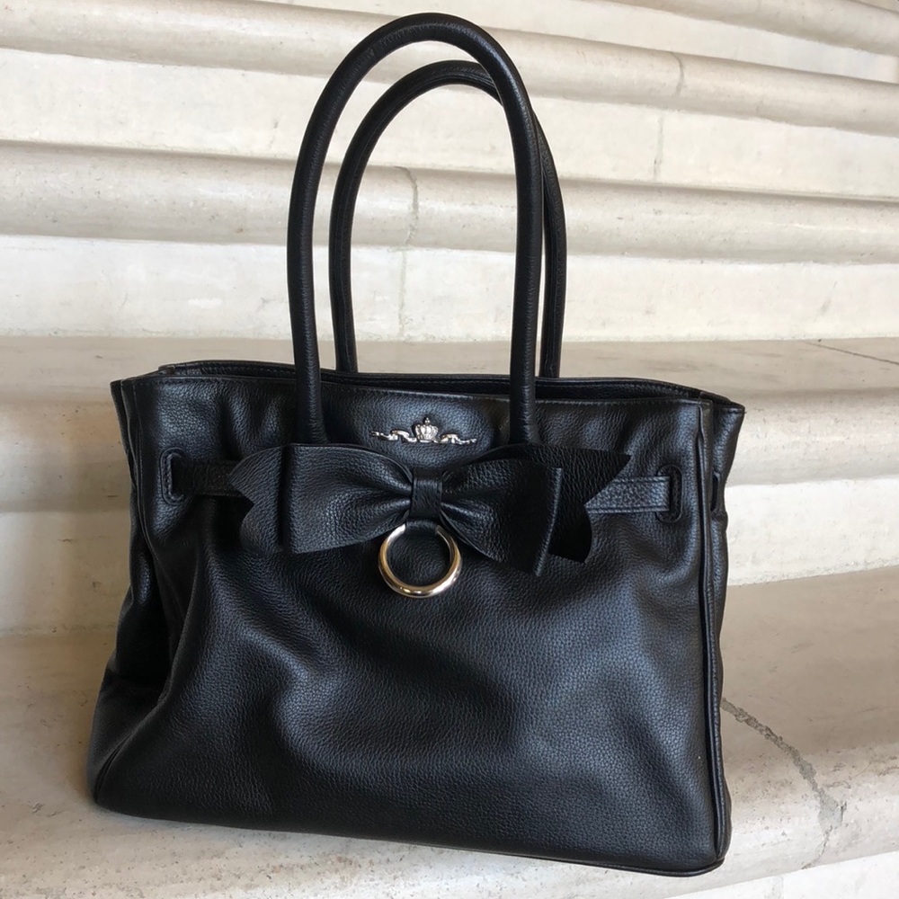 Brighton’s My Flat In London black leather bag